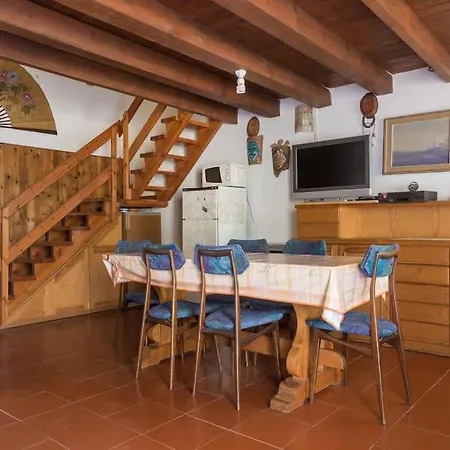 Casa Vacanze Torre Dei Corsari דירה